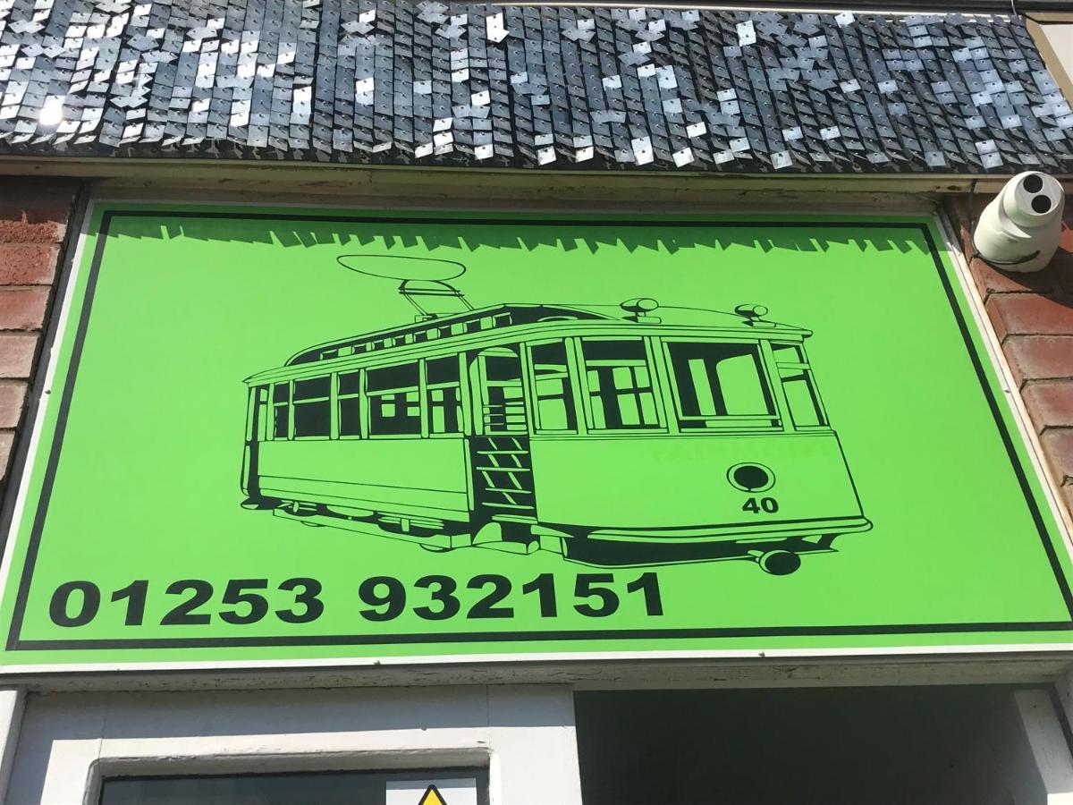 Number 40 - No Multiple Room Bookings Blackpool Extérieur photo